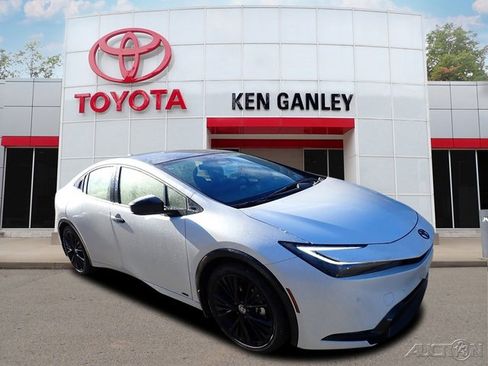 New 2026 Toyota Prius AWD image 1