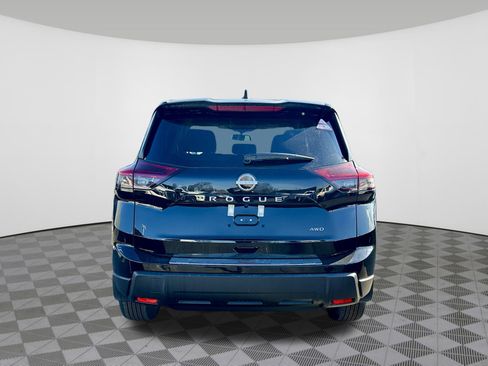 New 2026 Nissan Rogue SV AWD/4WD image 4