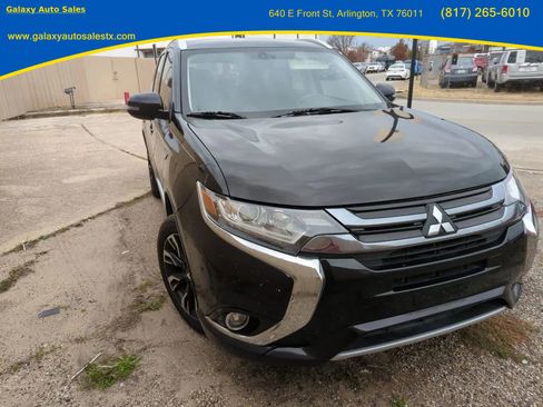 Used 2018 Mitsubishi Outlander GT image 3