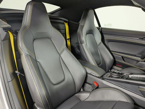 New 2026 Porsche 911 Carrera GTS RWD image 21