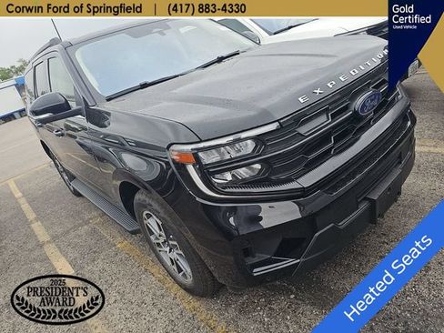 Used 2025 Ford Expedition Active AWD/4WD image 8