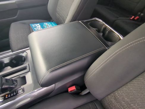 Used 2022 Ford F150 XLT w/ Equipment Group 302A High image 16