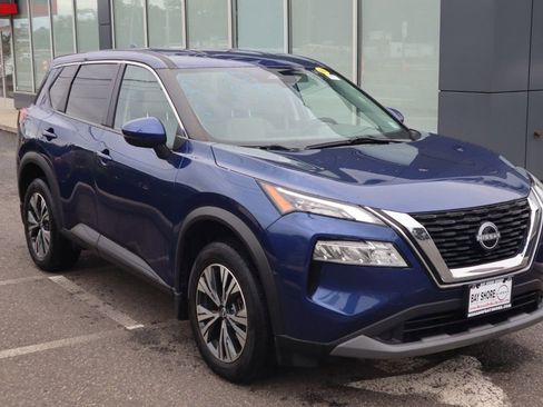 Certified 2023 Nissan Rogue SV AWD/4WD image 3