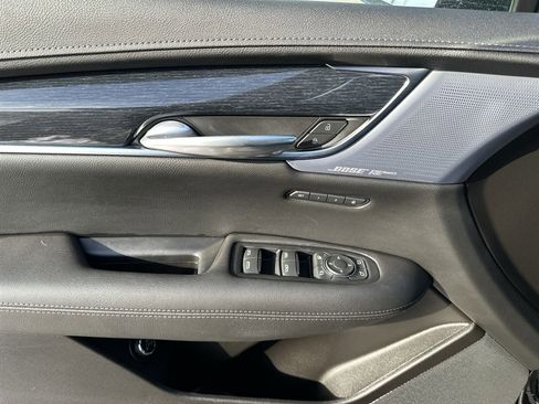 Certified 2024 Cadillac XT5 Premium Luxury w/ LPO, Floor Liner Package AWD/4WD image 13