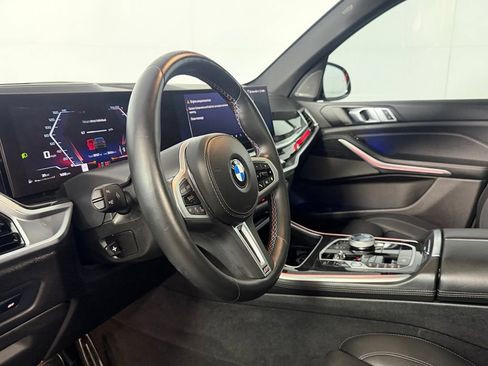 Used 2025 BMW X5 M60i AWD/4WD image 24