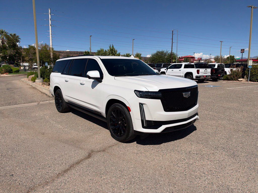 Used 2022 Cadillac Escalade ESV Sport w/ Touring Package AWD/4WD image 3