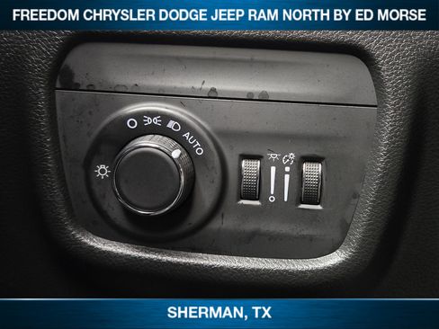 Used 2022 Jeep Grand Cherokee L Laredo AWD/4WD image 17
