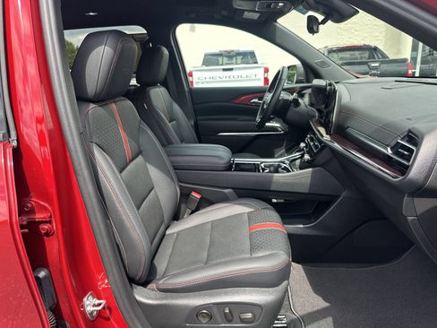 Used 2024 Chevrolet Traverse RS w/ LPO, Floor Liner Package AWD/4WD image 22