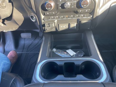 Used 2019 Chevrolet Silverado 1500 LT Trail Boss image 18