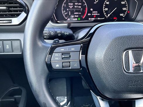 Certified 2025 Honda Pilot EX-L image 24