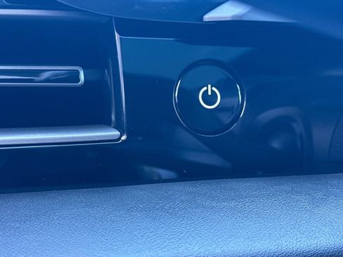 Used 2023 Porsche Taycan 4S image 22