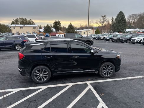 Used 2019 GMC Terrain Denali w/ Advanced Safety Package image 7