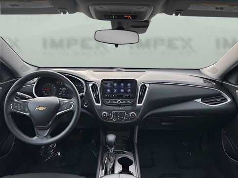 Used 2024 Chevrolet Malibu LT image 12