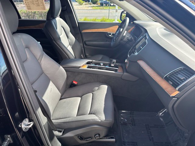 Certified 2024 Volvo XC90 T8 Plus w/ Protection Package Premier AWD/4WD image 15