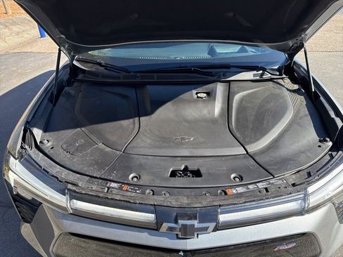 Used 2024 Chevrolet Blazer EV RS image 36