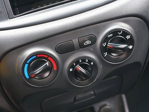 Used 2008 Hyundai Accent GS image 17