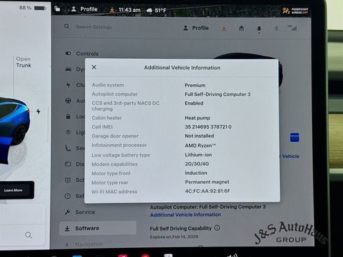 Used 2022 Tesla Model Y Long Range image 18
