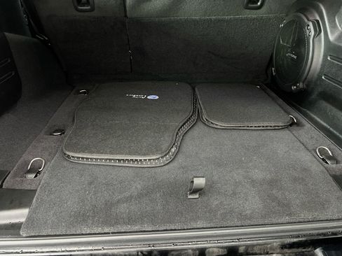 Used 2023 Jeep Wrangler Unlimited Sahara image 25