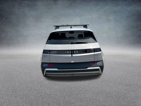 New 2025 Hyundai Ioniq 5 SEL image 30