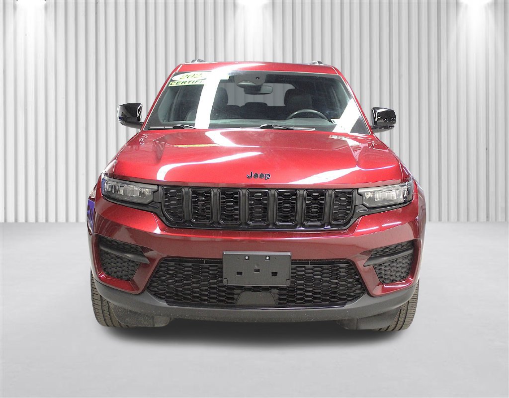 Certified 2023 Jeep Grand Cherokee Altitude AWD/4WD image 40