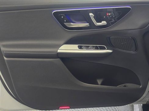 New 2026 Mercedes-Benz GLC 300 4MATIC image 34
