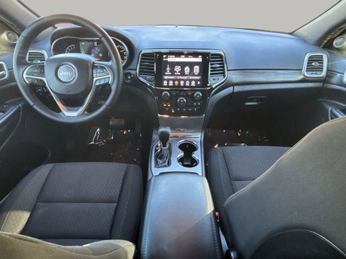 Used 2022 Jeep Grand Cherokee Laredo E image 13