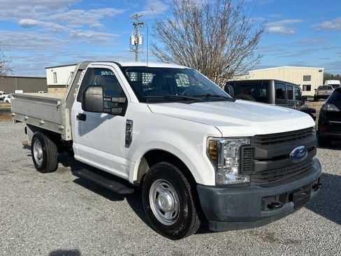 Used 2018 Ford F250 XL image 4