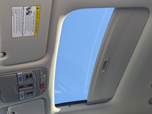 New 2025 Kia Telluride EX image 23