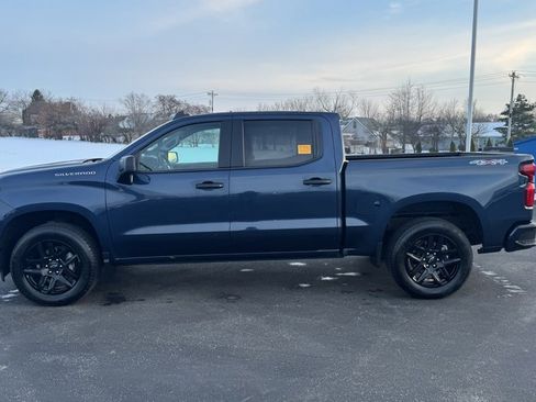 Used 2022 Chevrolet Silverado 1500 Custom image 4