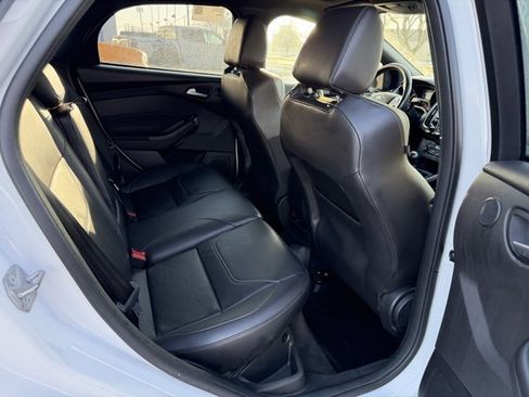 Used 2018 Ford Focus ST image 8