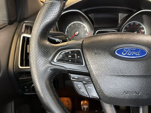 Used 2016 Ford Focus ST FWD image 27