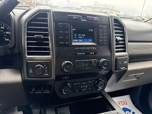 Used 2017 Ford F250 XLT w/ XLT Value Package image 25