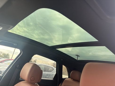 Used 2022 Audi Q5 2.0T Premium Plus w/ Premium Plus Package image 5