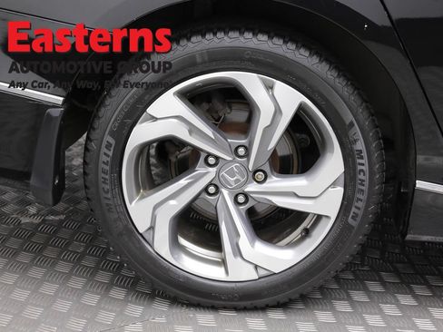Used 2019 Honda Accord EX image 29