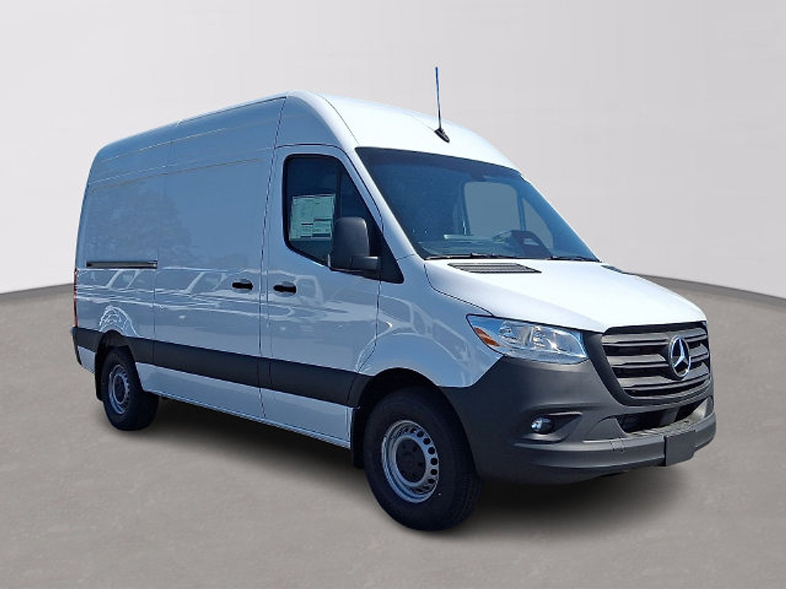Used 2026 Mercedes-Benz Sprinter 2500 image 3