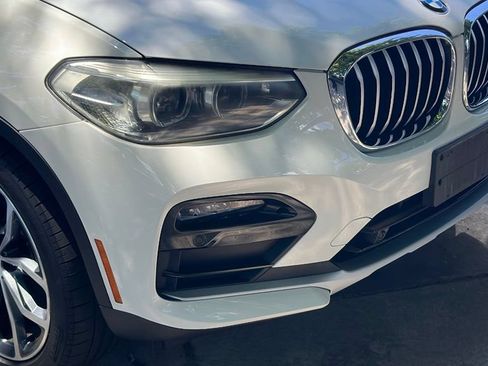 Used 2020 BMW X4 xDrive30i w/ Premium Package AWD/4WD image 2