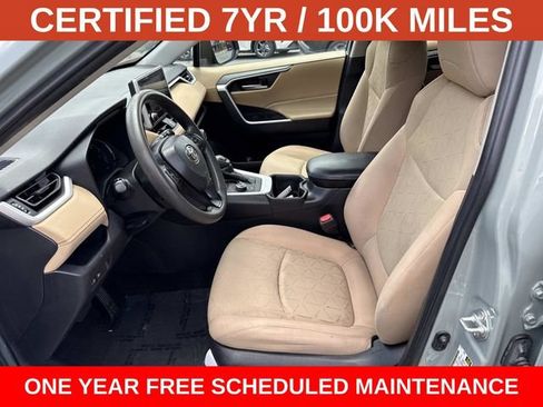 Used 2023 Toyota RAV4 XLE AWD/4WD image 14