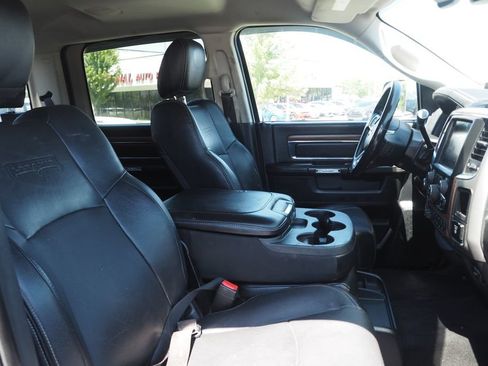 Used 2016 RAM 2500 Laramie w/ Convenience Group AWD/4WD image 19