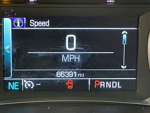Used 2019 Chevrolet Traverse LT w/ LPO, Floor Liner Package AWD/4WD image 6