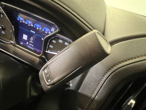 Used 2022 GMC Sierra 1500 AT4 w/ AT4 Premium Package image 26