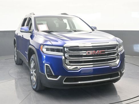 Used 2023 GMC Acadia SLE w/ Driver Convenience Package image 9