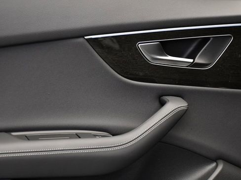 New 2026 Audi Q8 Premium Plus image 40