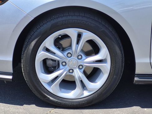Used 2024 Honda Accord LX image 10