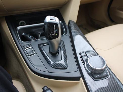 Used 2015 BMW 335i xDrive Sedan AWD/4WD image 21