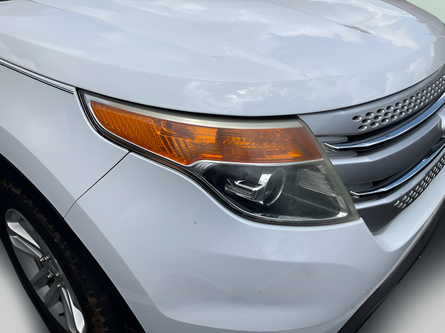 Used 2014 Ford Explorer XLT AWD/4WD image 4