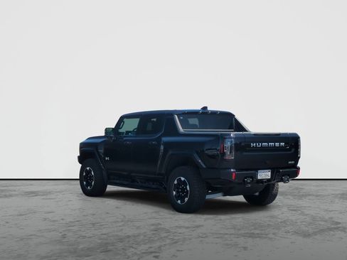 Certified 2025 GMC Hummer EV 3X w/ Extreme Off-Road Package AWD/4WD image 6