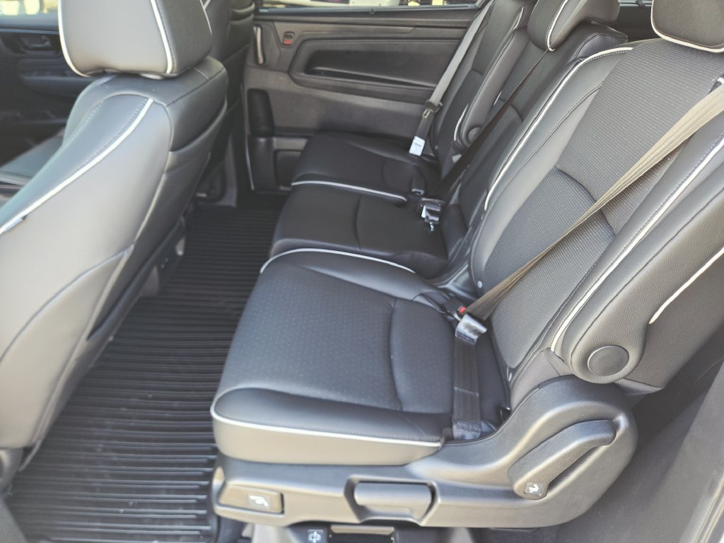 New 2027 Honda Odyssey Elite image 9