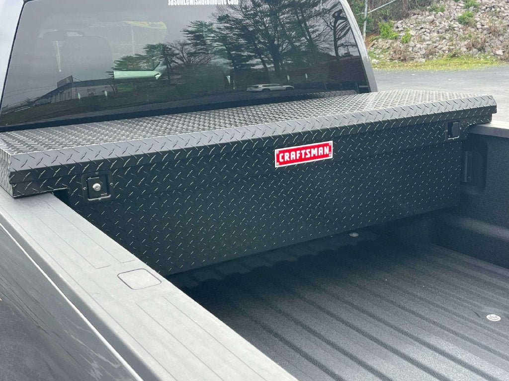 Used 2025 Ford F250 XLT AWD/4WD image 12