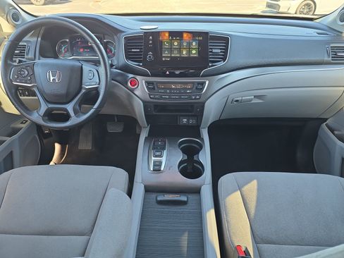 Used 2021 Honda Pilot EX image 9