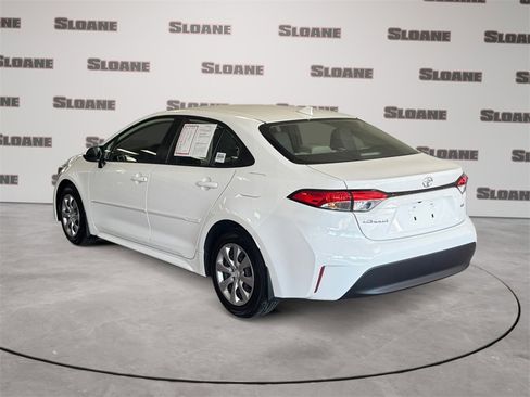 Certified 2023 Toyota Corolla LE image 3